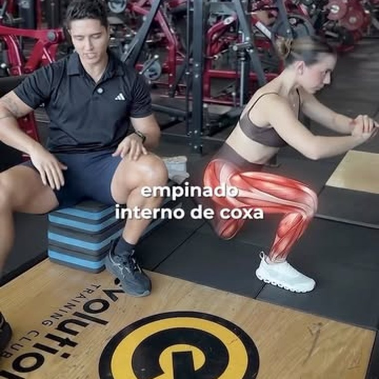 Jhonathan explicando o empinado interno de coxa